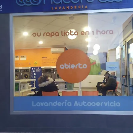 Femenina Sencilla En Casa Familiar Ubytování v soukromí